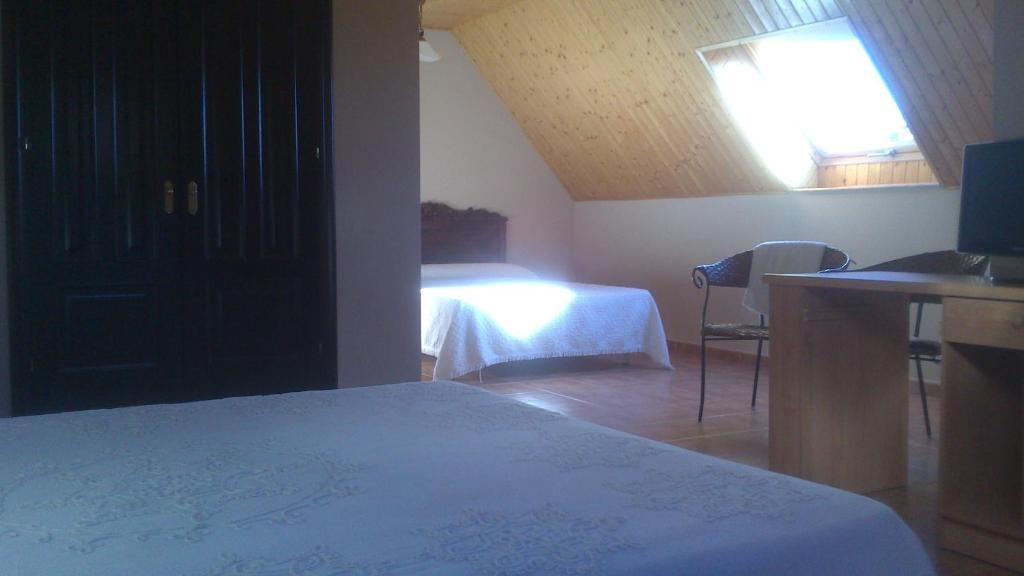 Os Areeiros Turismo Rural & Bodega Guest House Santa Cristina De Cobres Room photo